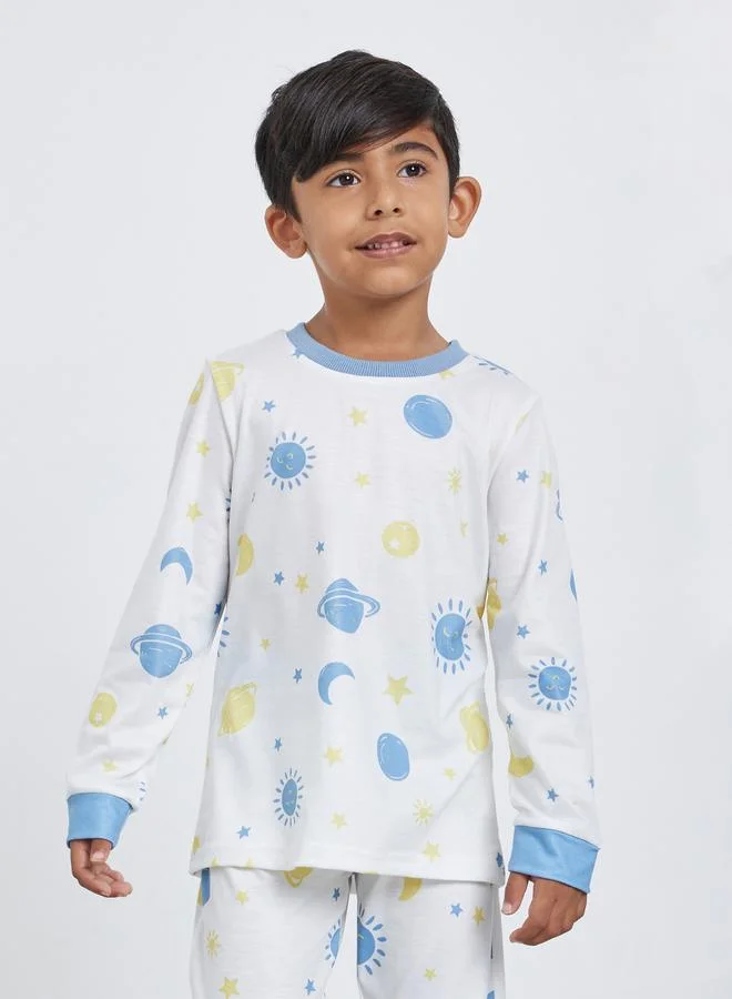 Styli Styli Boys Space Adventure Graphic T-Shirt and Pyjama Set