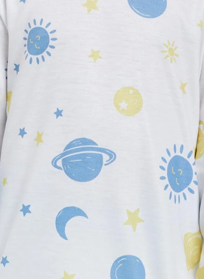 Styli Styli Boys Space Adventure Graphic T-Shirt and Pyjama Set