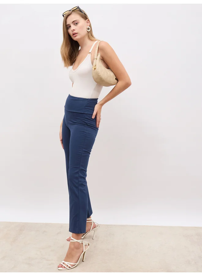 Styli Styli Elasticated Broad Waistband Flared Pants
