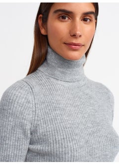 Dilvin 10487 Full Turtleneck Ribbed Short Sleeve Crop Sweater-Dark Gray  - Image 4