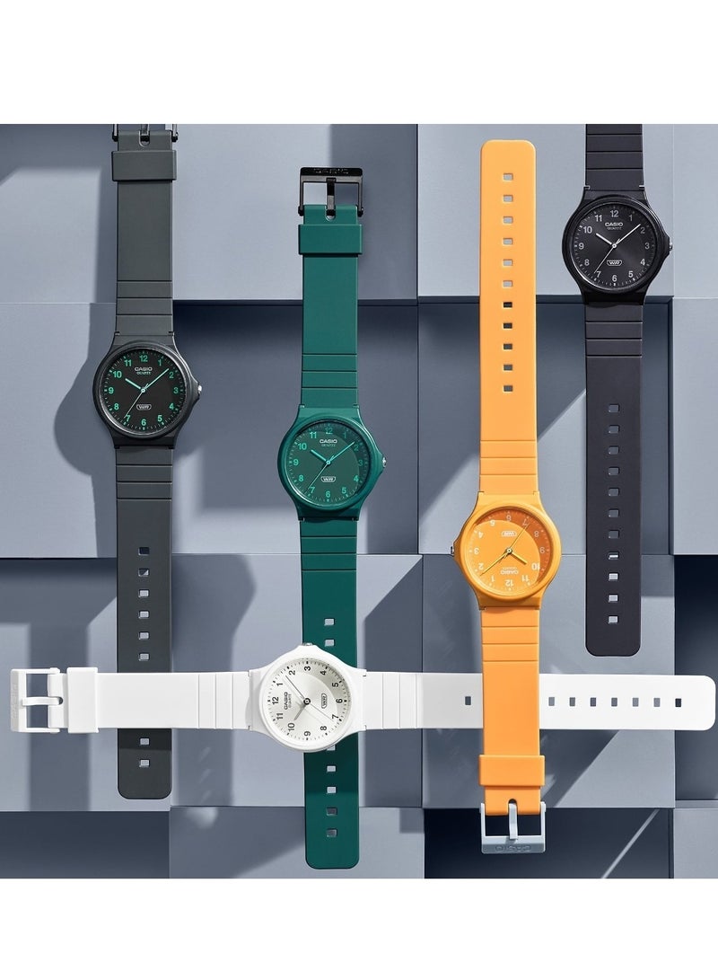 CASIO Unisex Watch Analog MQ-24B-1BDF - Image 3