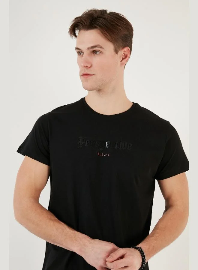 بوراتي تيشيرت رجالي قطن بياقة دائرية بقصة ضيقة من بوراتي