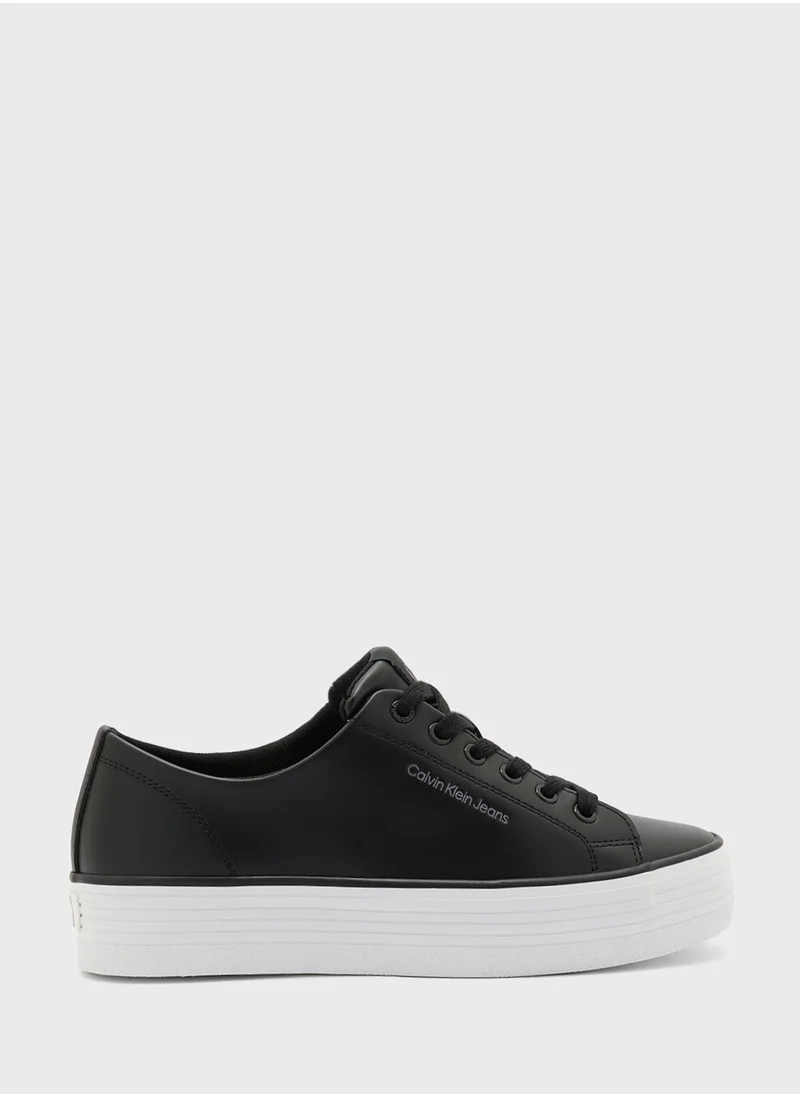 كالفن كلاين جينز Lace Up Low Top Sneakers