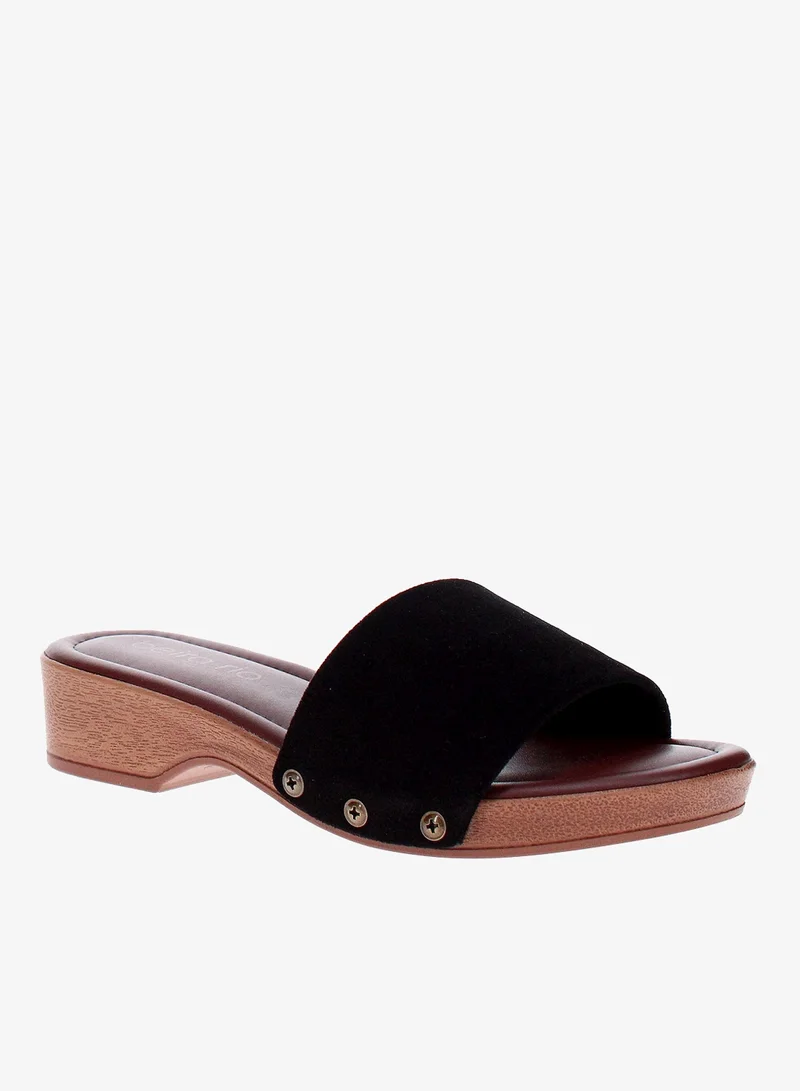 Beira Rio Women’s Flat Summer Footwear – Lightweight Slip-On Comfort with Stylish Casual Design