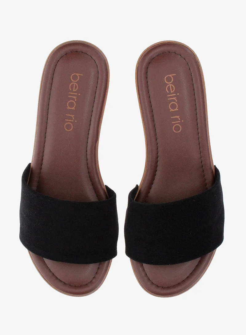 Beira Rio Black Beira Rio Women’s Flat Summer Footwear – Lightweight Slip-On Comfort with Stylish Casual Design for Women | Best Price UAE