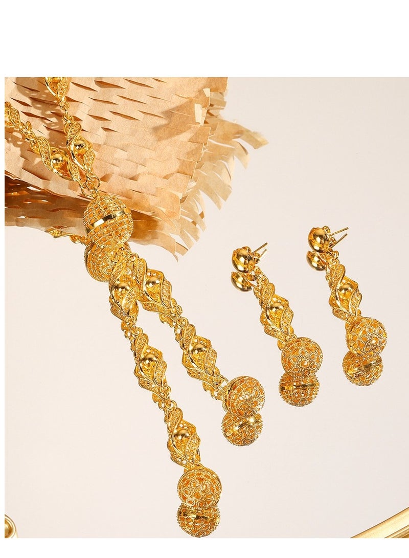 Jewelry Gold hollow twisted ball necklace and earrings (alloy) - Image 4