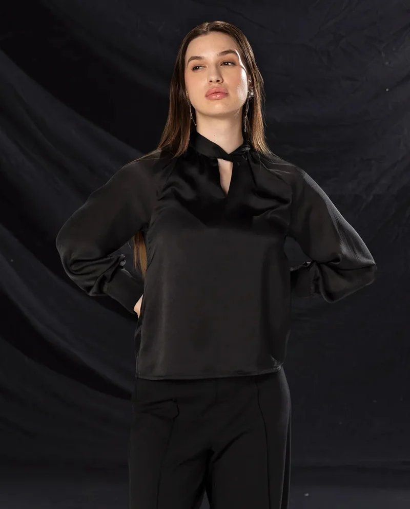 Rareism Women's High Neck Raglan Seam Top