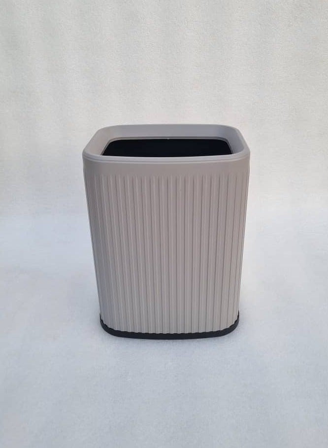 Brown Striped Wastebasket, Stylish and Distinctive Waste Bin 15 Liters LM-YDJD016 