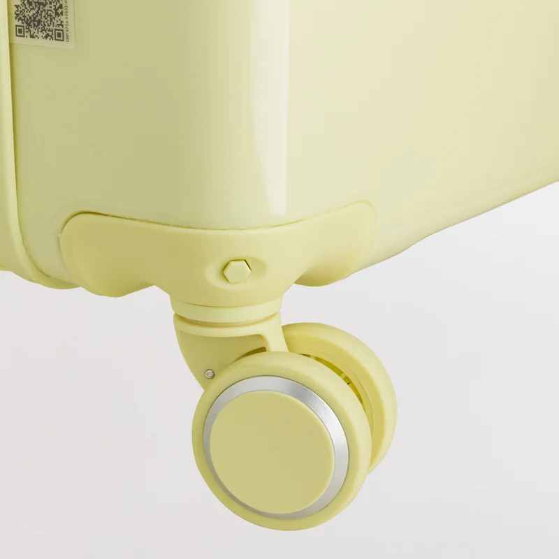 Carpisa  Hard Trolley M - Wander Go  | Best Price UAE