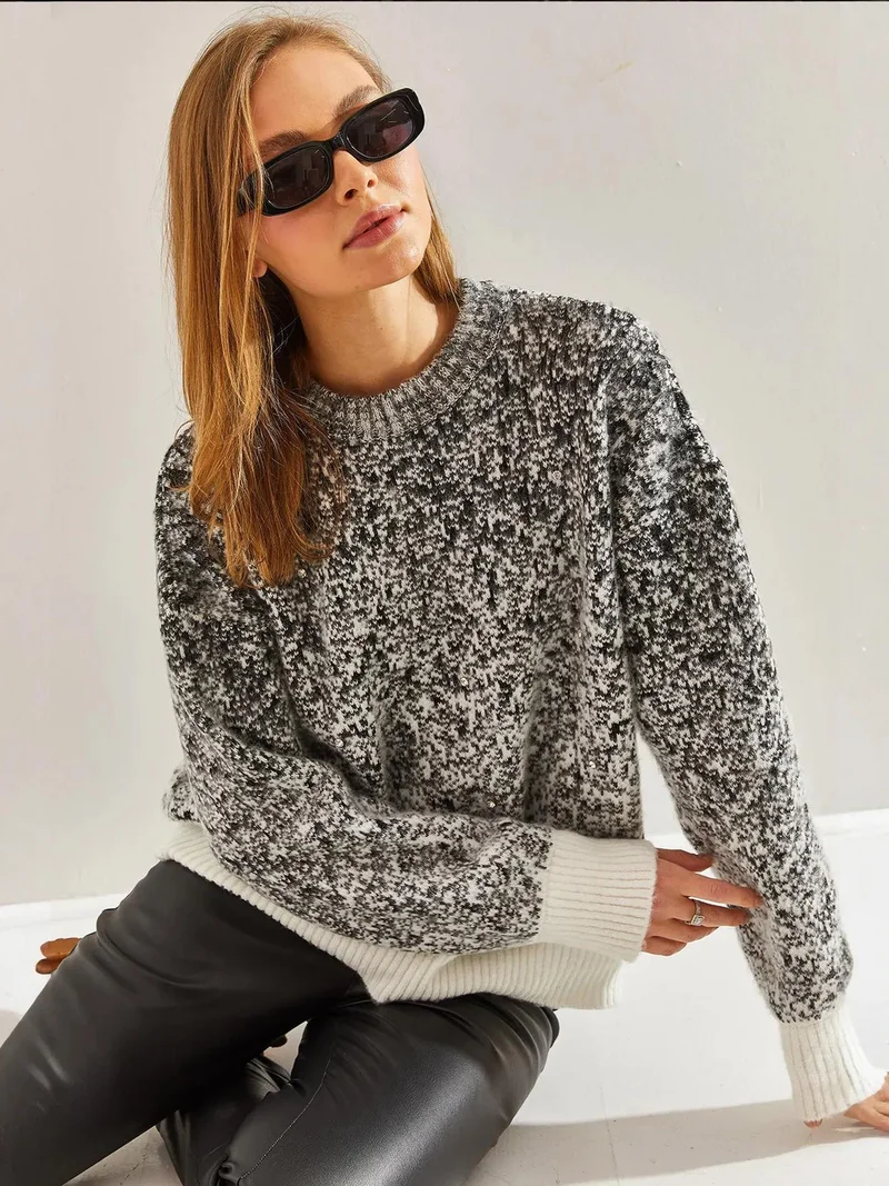 بيانكو لوتشي كنزة بياقة دائرية واسعة مطبوعة من لوتشي