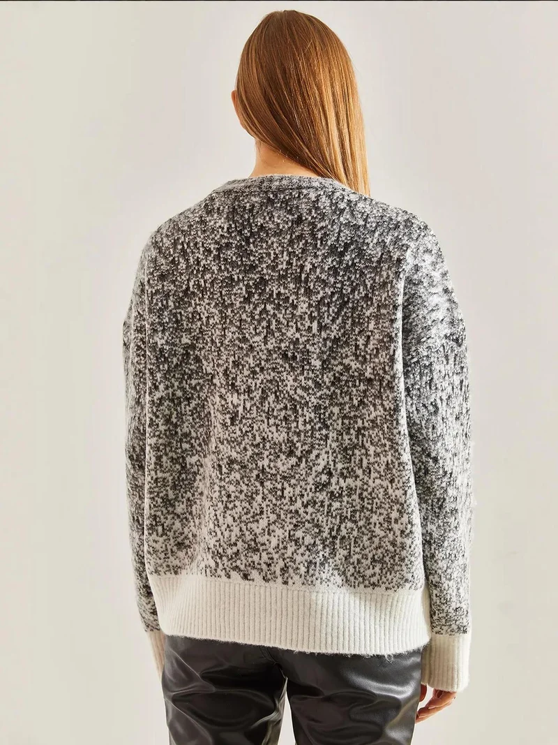 Bianco Lucci Multicolor LUCCI Oversized Patterned Crew Neck Sweater for Women | Best Price UAE