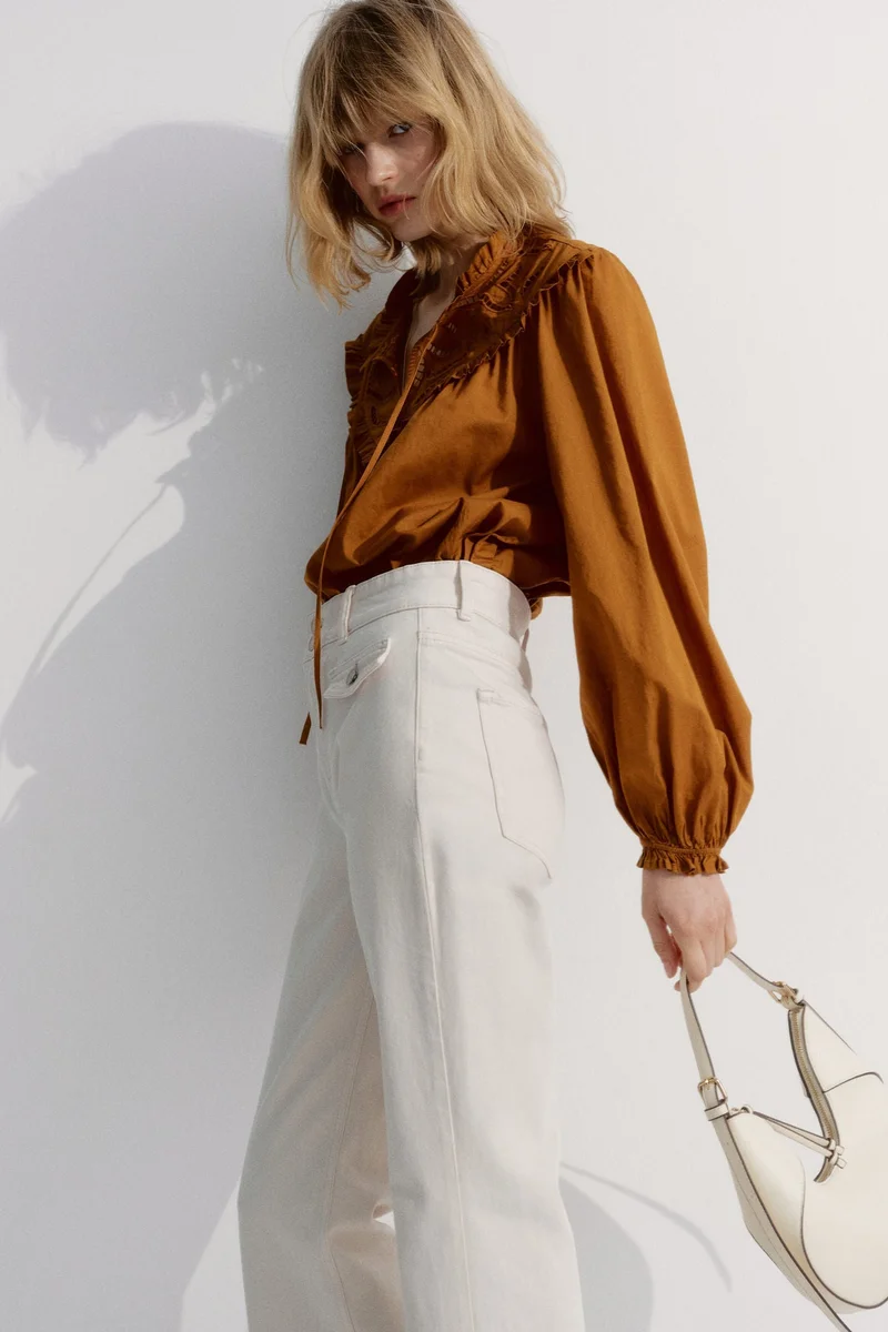 H&M Broderie anglaise-detail blouse