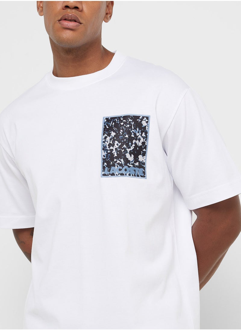 LACOSTE Logo Graphic Crew Neck Short Sleeve T-Shirt  - Image 3
