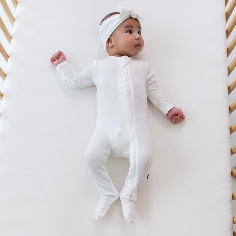 KYTE BABY Unisex Zipper Closure Footies, Rayon Made From Bamboo (0-3 Months, Cloud) - Image 4