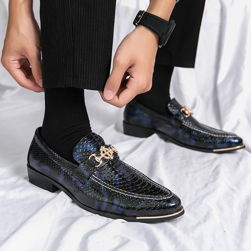 Plus Size Leather Shoes Men'S Crocodile Pattern Leather Shoes Plus Size 46 Men'S Formal Business Pointed Shoes Tide - Image 3