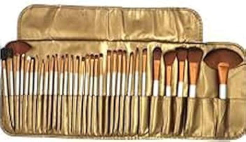 Make Up Brushes With Golden Bag 32 Piece
