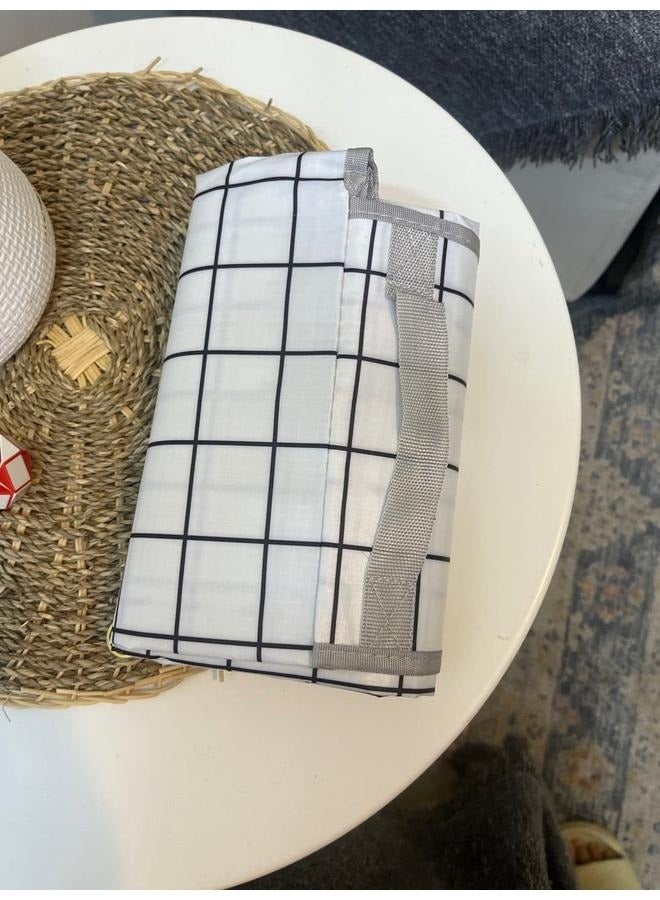 سجادة نزهة خارجية محمولة مقاومة للماء - 150 × 200 سم - بطانية نزهة خارجية، سجادة شاطئ رملية قابلة للطي ومقاومة للماء - Image 4