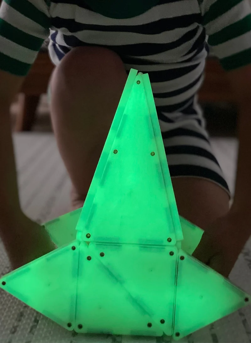 ماجنا-تايلز Glow in the Dark 16 Piece Set