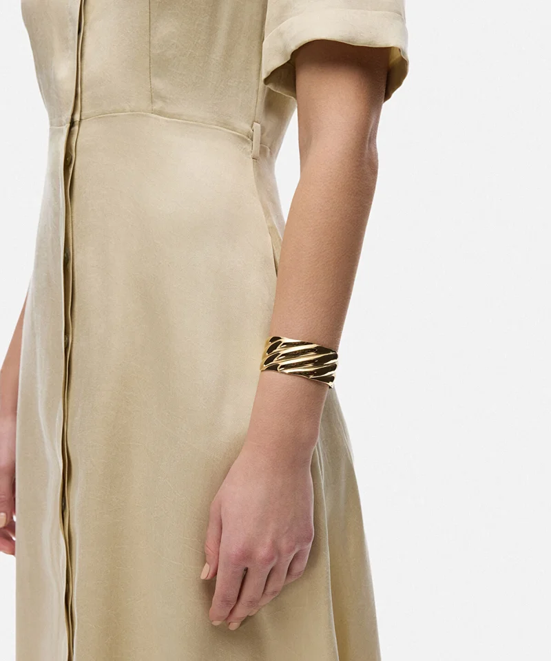 ابيكول Textured Stainless Steel Bracelet