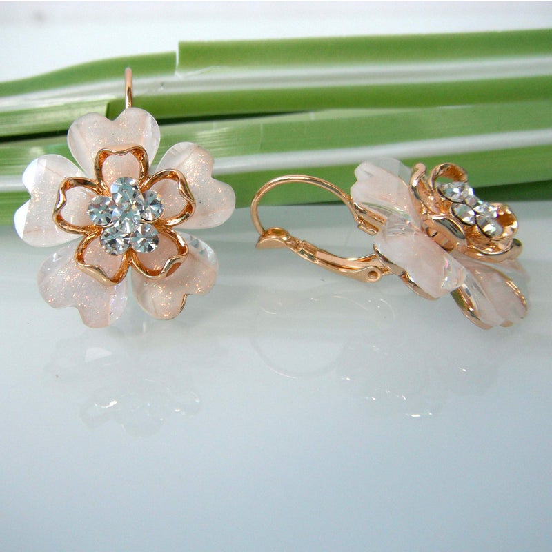 Navachi 18k Gold Plated White Crystal Acetate Blooming Flowers Az2414e Leverback Earrings - Image 4