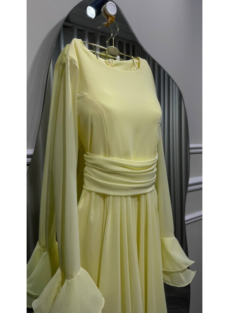 Women's dress - Image 2