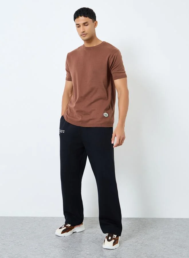 Styli Styli Men Brown Round Neck Flat Knit T-Shirt