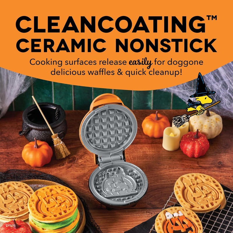 Dash Peanuts x Snoopy Jack-o-Lantern Mini Waffle Maker - Image 4