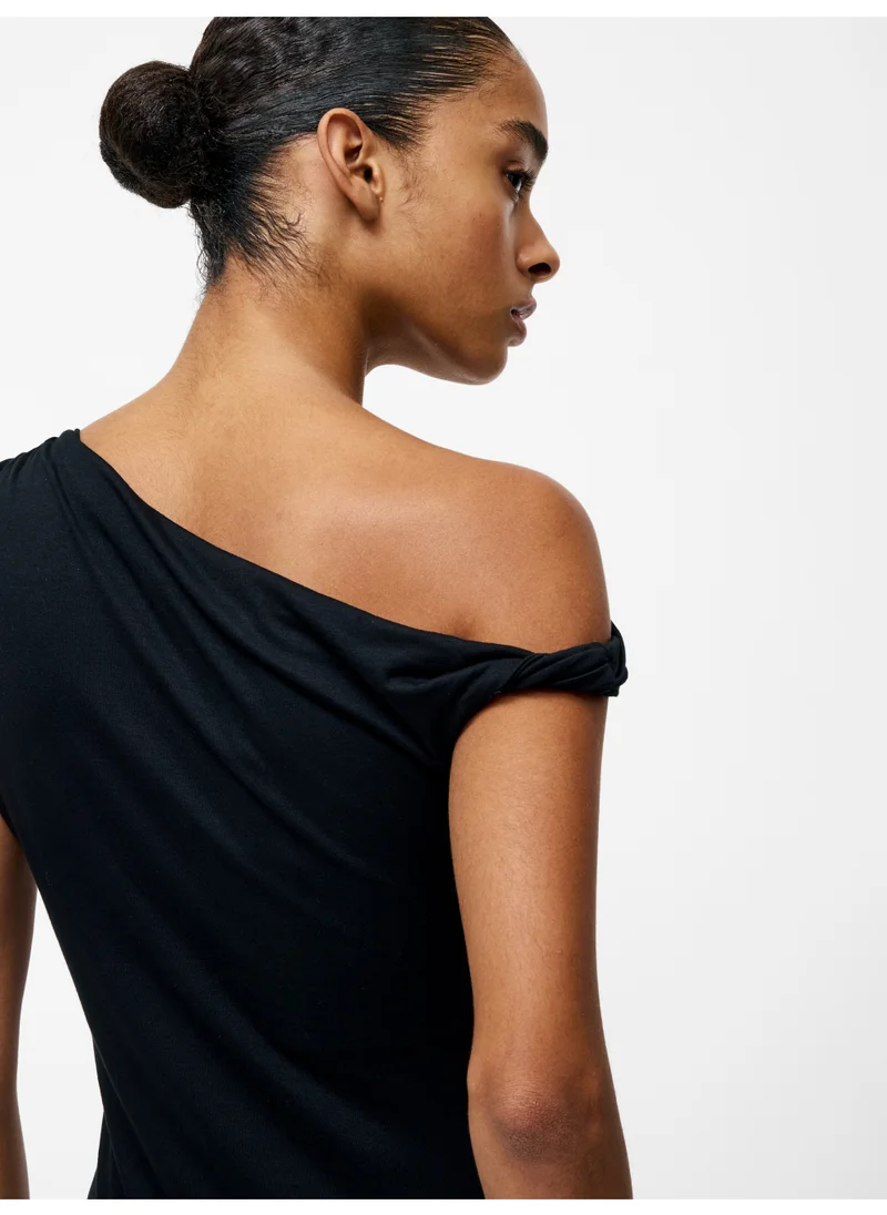 فرنش كونكشن Plain/Basic Slim Viscose Blend One Shoulder T-Shirt