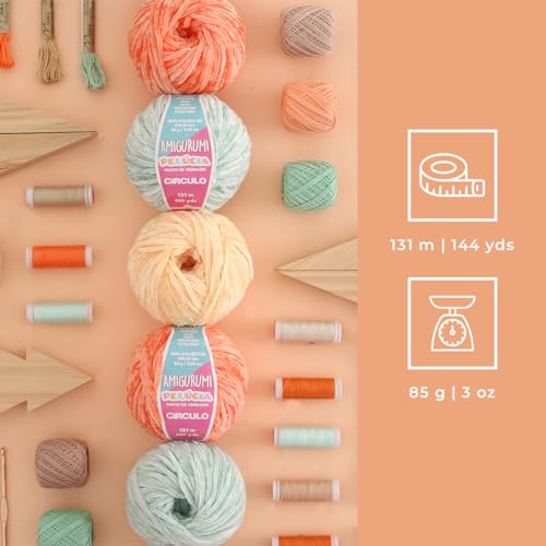 CÃRCULO Circulo - Amigurumi Pelucia Yarn, Special Velvet Chenille Yarn for Amigurumi and Blanket, 144 yds, Worsted (1112 - Cream) - Image 3