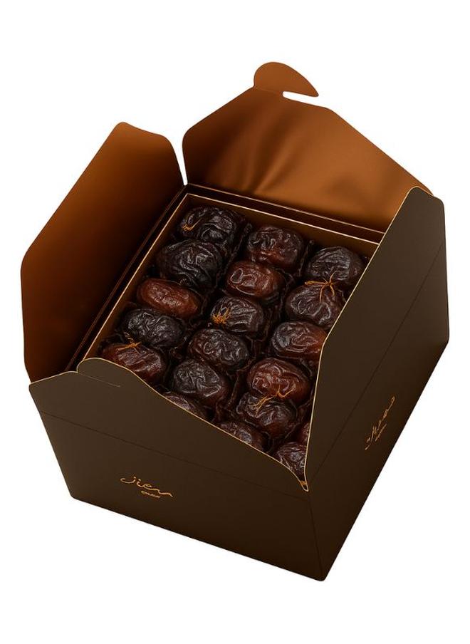 Bateel Ajwa Premium Organic Dates 1 Ballotin (500g) - Image 1