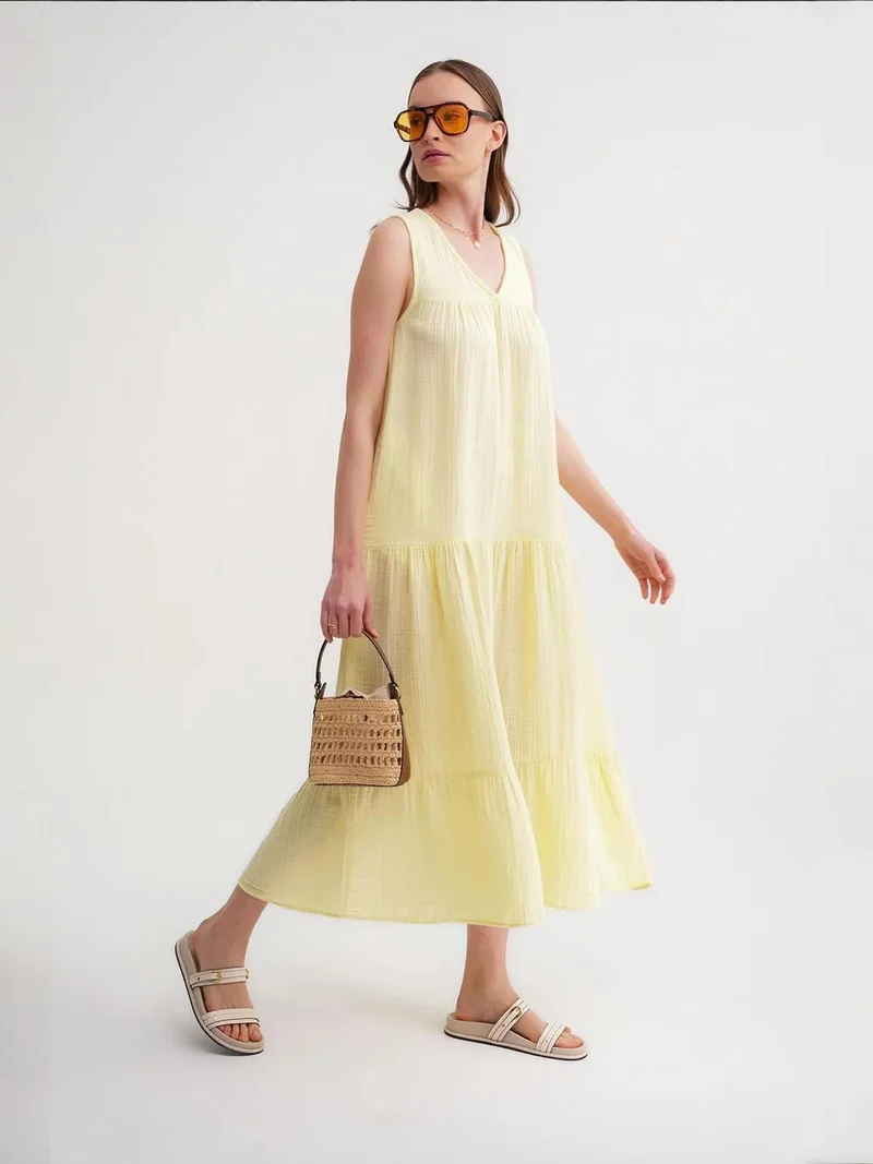 MixRay Mixray Sleeveless V-Neck Muslin Midi Dress with Pockets