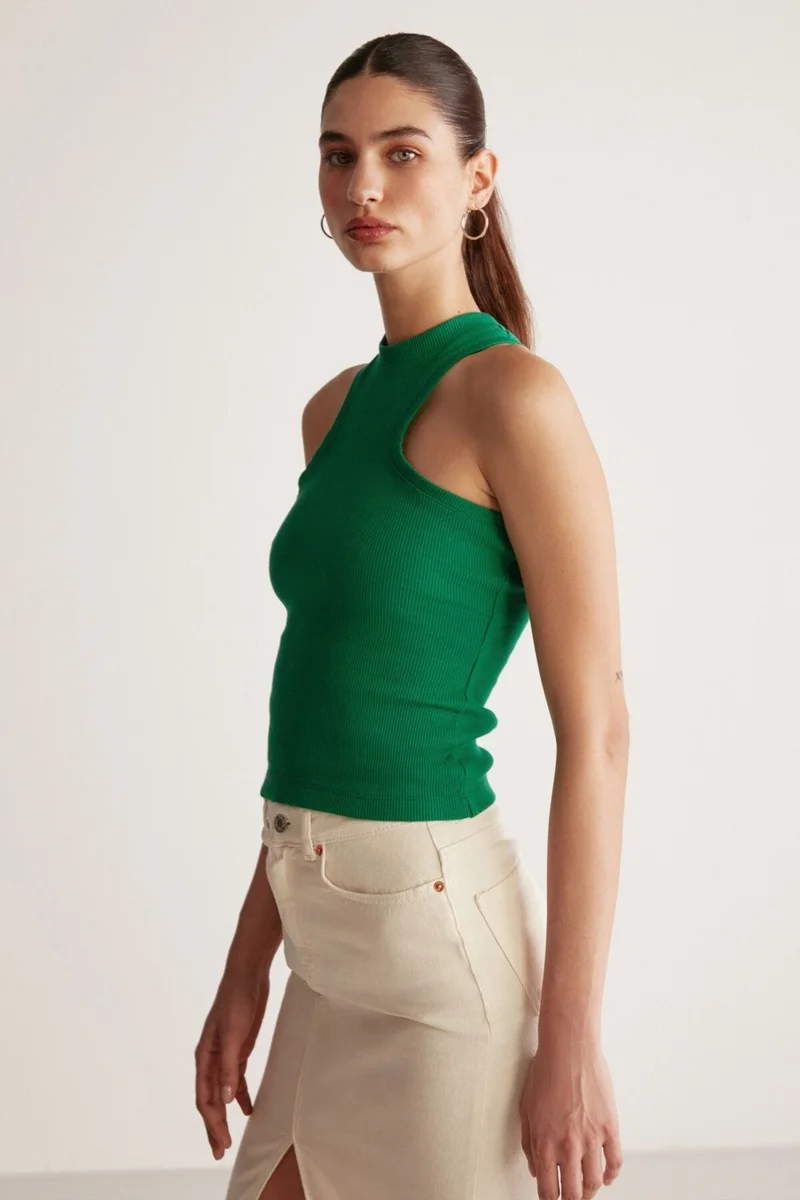 جريميلانج Jasmin Women's Halter Neck Ribbed Elastic Fabric Body-hugging Green Blouse