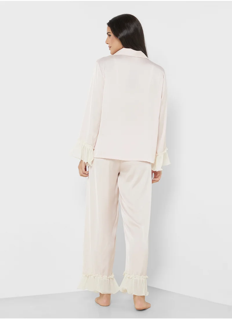 خزانة Pyjama Pants Set With Ruffle Hem