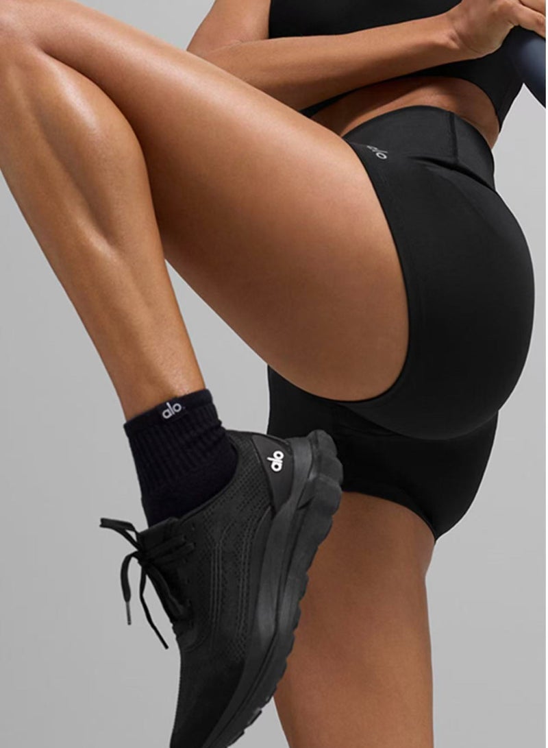 Alo Yoga Alo short cotton socks are soft, breathable and comfortable - Image 2
