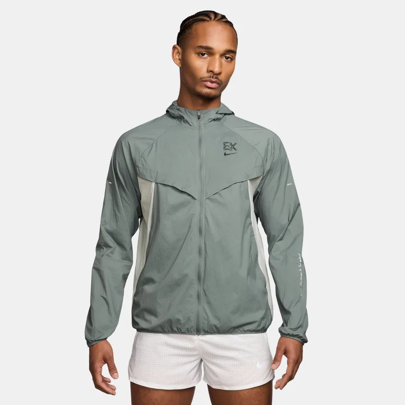Nike Green Men's Stride x Eliud Kipchoge UV Repel Running Jacket for Men | Best Price UAE
