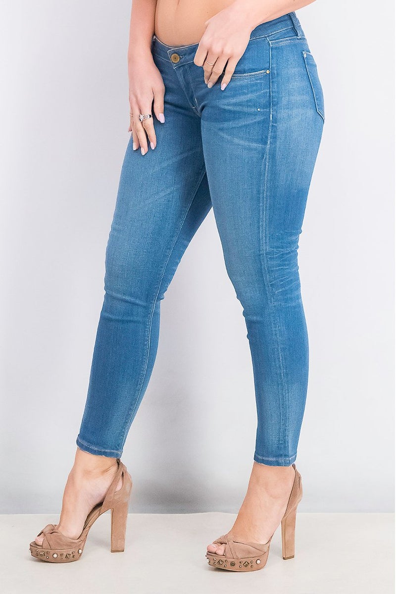 GUESS Women Belt Loops Plain Skinny Jeans, Blue - Image 3