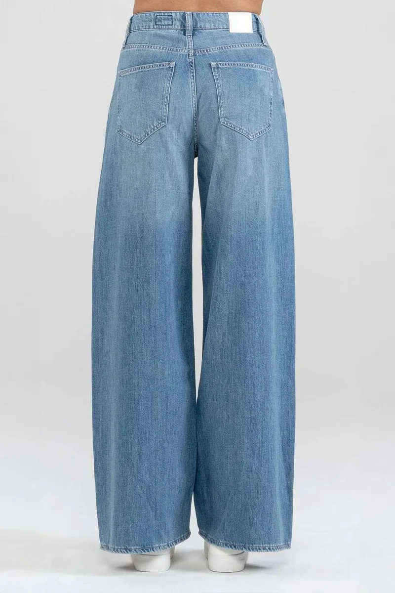 Ag Jeans Cropped Skinny-Fit Mid-Wash Jeans