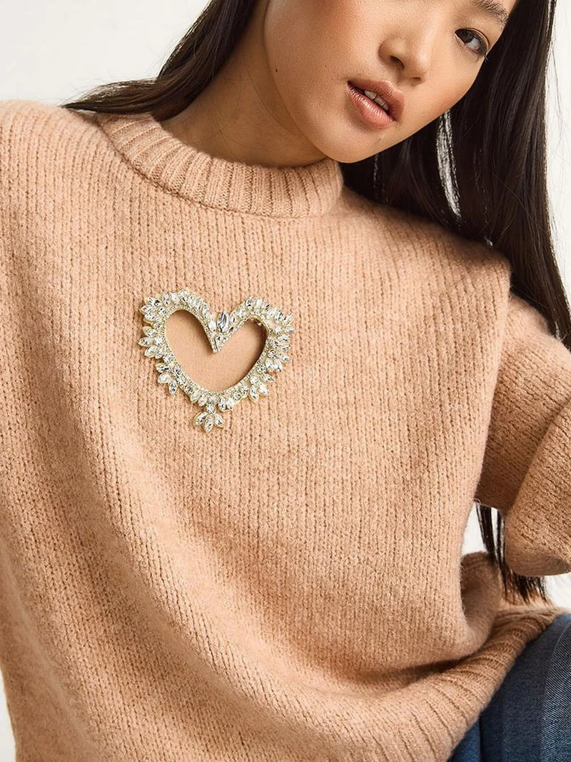 LUCCI Oversized Heart Detailed Sweater