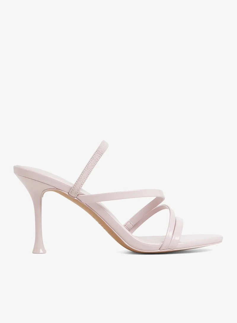 كول ات سبرنج صنادل بكعب كاجوال بحزام خلفي