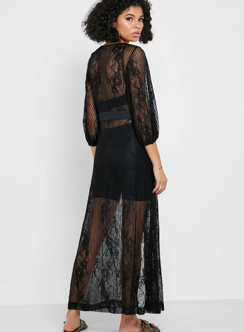 Iconic Embellished Lace Kimono