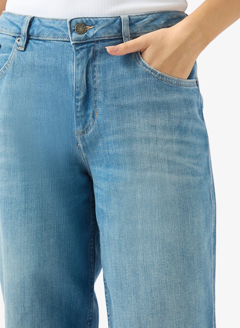 GUESS Logo Detail High Waist Boyfriend Jeans - Image 4