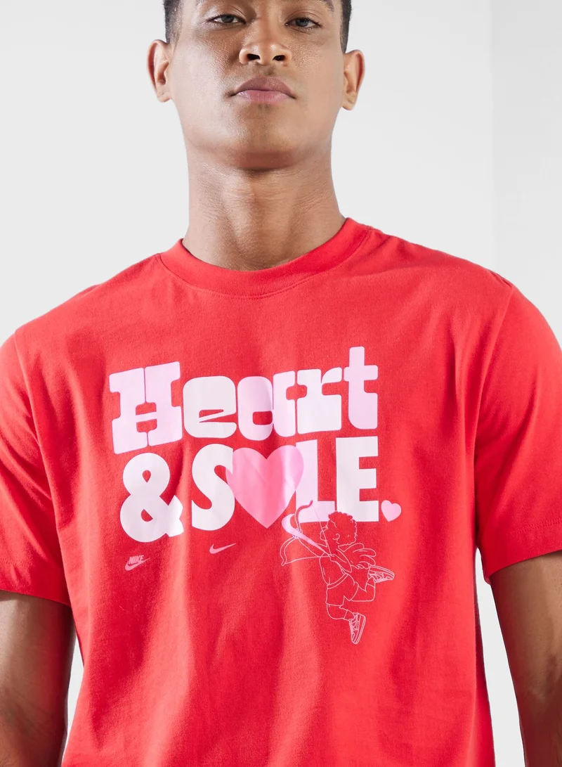 Nike Nsw Heart And Sole T-Shirt