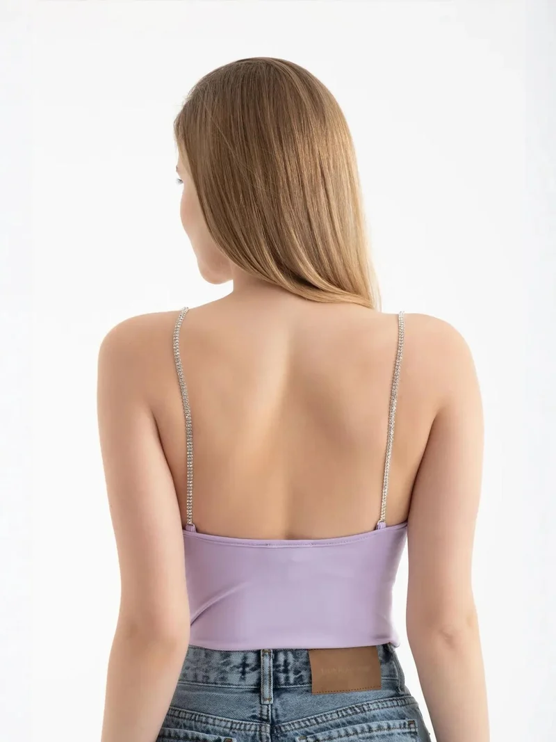 زوبعة رقبة مغرفة بحزام ماسي للجسم