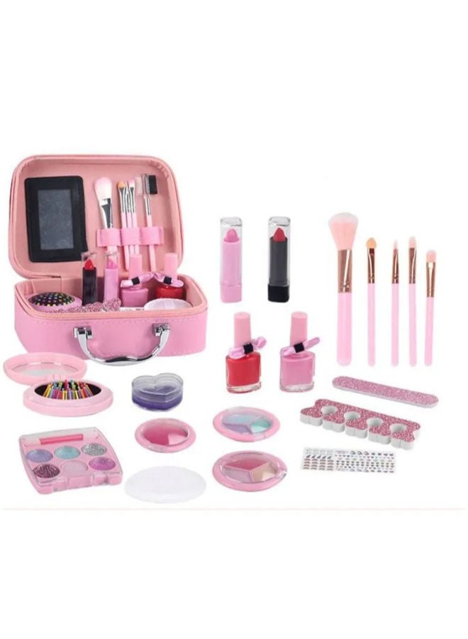 ألعاب التلبيس والتجميل - عالم من الخيال - Image 1