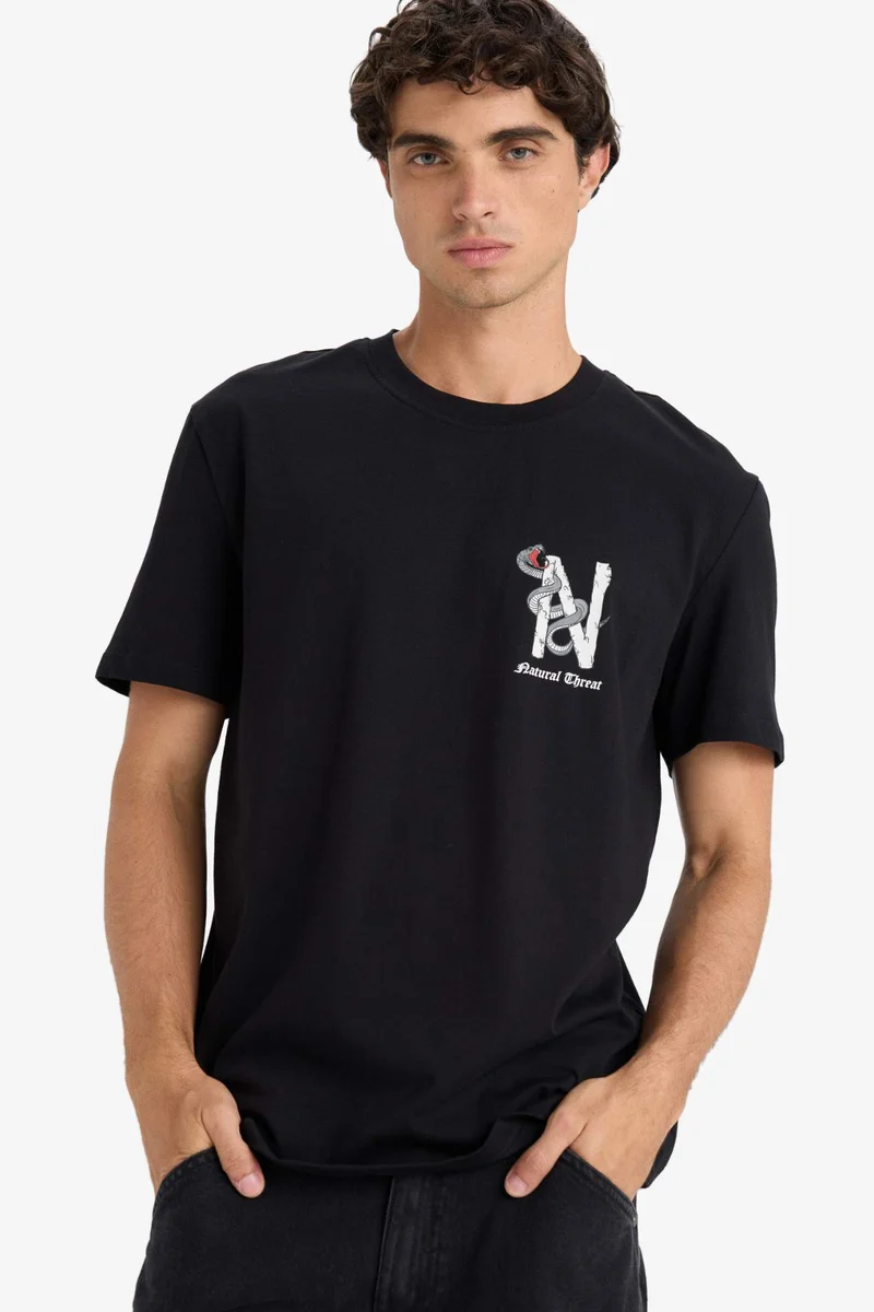ديفاكتو Regular Fit Crew Neck Printed Short Sleeve T-Shirt