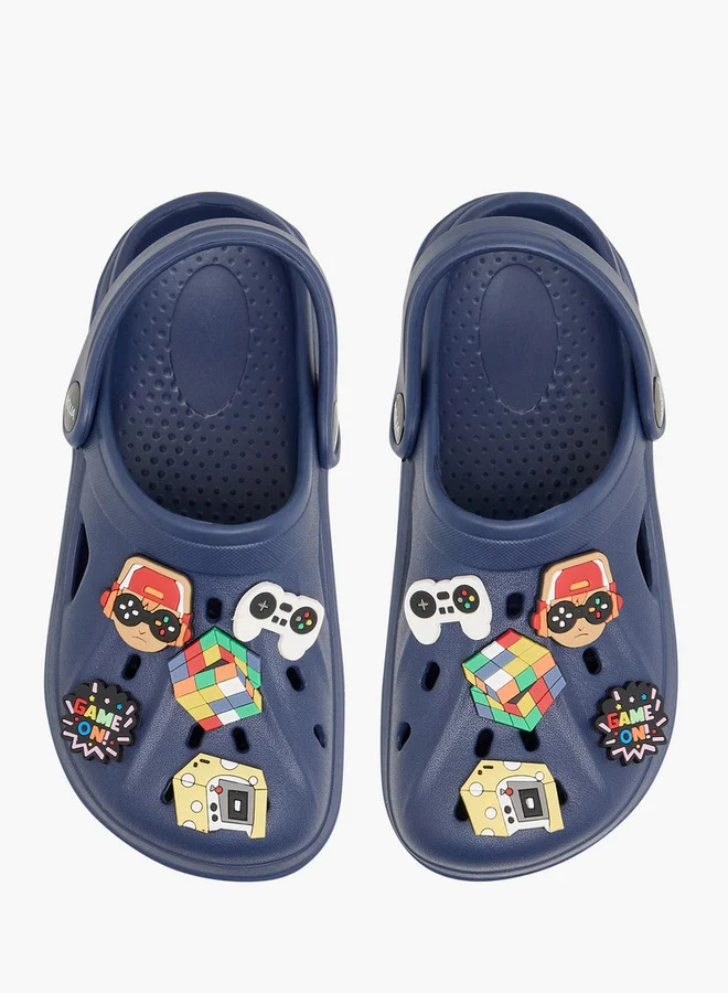 أكوا Boys Jibbitz Accent Clogs with Backstrap