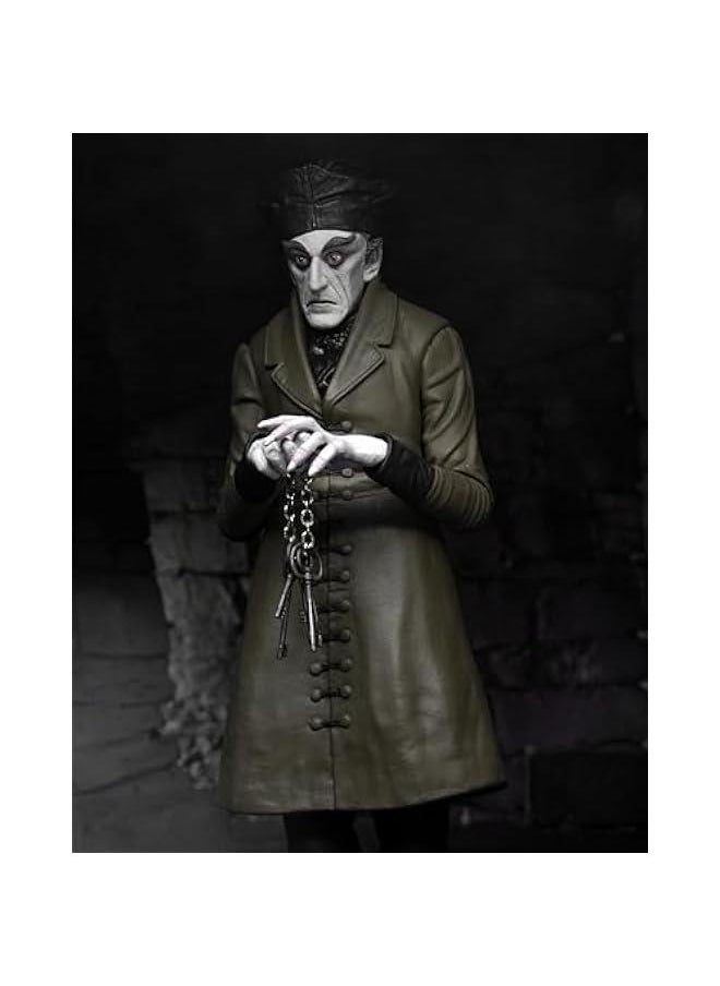 - Nosferatu - Ultimate Count Orlok 7In Action Figure