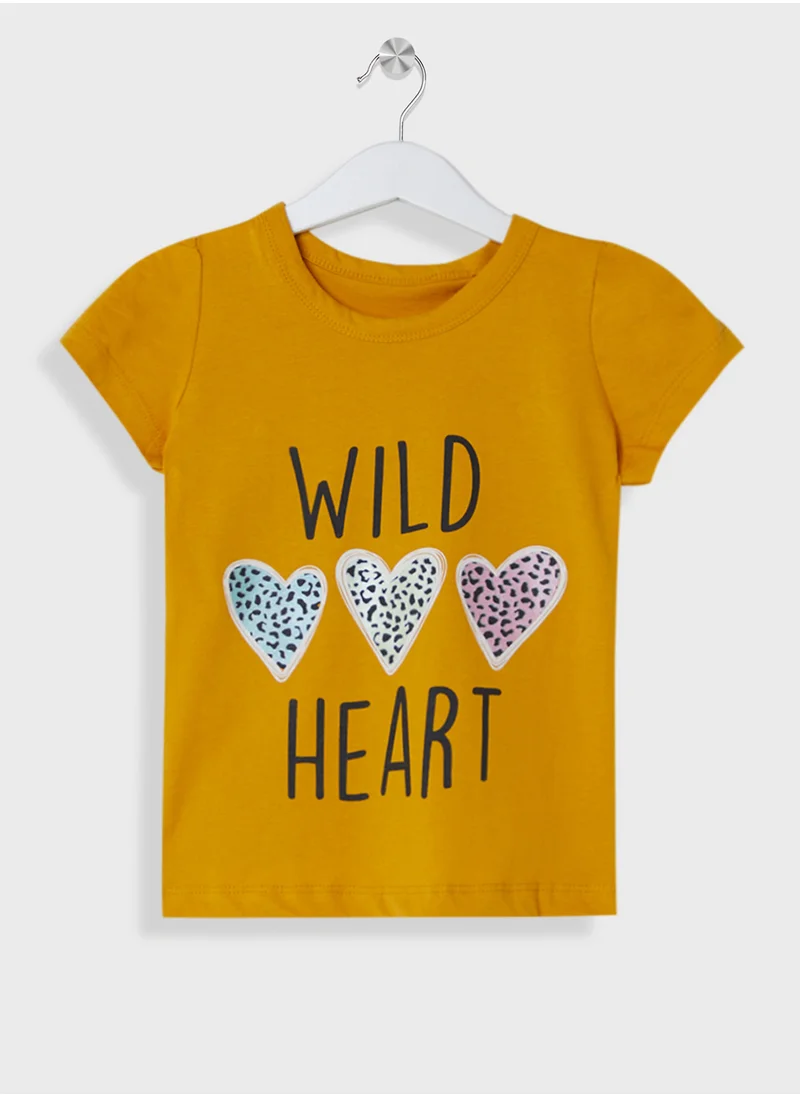 Pinata Printed T-Shirt And Jogger Set