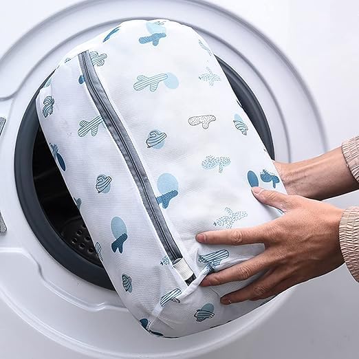 Home-Cloud HomeCloud Mesh Laundry Bags | Safeguarding Delicate Fabrics in Your Washing Machine | Set of 5 with Zip Lock for Delicate Clothes, Stockings, Underwear, Bras & Lingerie (Blue) - Image 3