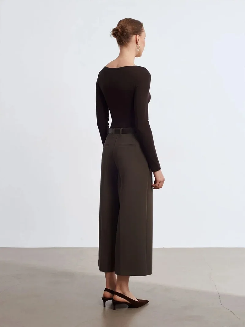 Dilvin DILVIN High-Waist Belted Crepe Culottes